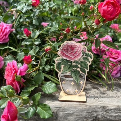 Троянда в горщику Набір для вишивання хрестиком Kingdom of handmade FL-02 - Купити в інтернет-магазині club-rukodelia.com Тел: 067-802-24-81  Купити Київ, Львів, Харків, Вінниця, Одеса, Житомир, Чернігів, Суми