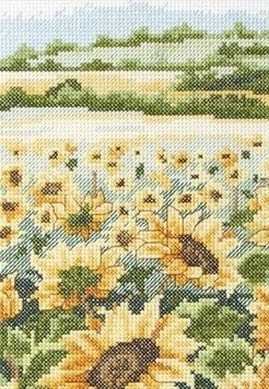Набір для вишивання Anchor AK119 Sunflower Field / Соняшникова поле - Купити в інтернет-магазині club-rukodelia.com Тел: 067-802-24-81  Купити Київ, Львів, Харків, Вінниця, Одеса, Житомир, Чернігів, Суми