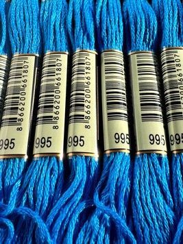Муліне для вишивання AIRO №995 колір Electric Blue, Dark/Темний електричний синій 8м