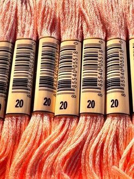 Муліне для вишивання AIRO №20 колір Shrimp/Креветковий 8м
