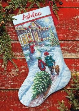 Christmas Tradition Stocking Набор для вышивания крестом Dimensions 70-08995 - Купить в интернет-магазине club-rukodelia.com Тел: 067-802-24-81 Купить Киев, Львов, Харьков, Винница, Одесса, Житомир, Чернигов, Сумы