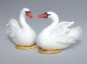 Белые лебеди Набор для валяния игрушек Чарівна Мить В-167 - Купить в интернет-магазине club-rukodelia.com Тел: 067-802-24-81 Купить Киев, Львов, Харьков, Винница, Одесса, Житомир, Чернигов, Сумы