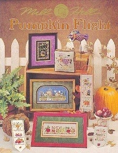 Буклет Pumpkin Flight Mill Hill - Купити в інтернет-магазині club-rukodelia.com Тел: 067-802-24-81  Купити Київ, Львів, Харків, Вінниця, Одеса, Житомир, Чернігів, Суми