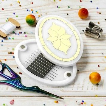 Золоте сяйво Магнітна голка (скринька) Wonderland Сrafts FLZB(N)-190 - Купити в інтернет-магазині club-rukodelia.com Тел: 067-802-24-81  Купити Київ, Львів, Харків, Вінниця, Одеса, Житомир, Чернігів, Суми