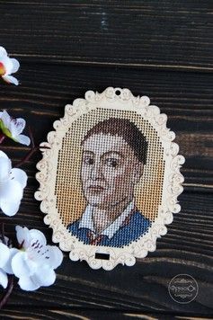 Григорий Сковорода Набор для вышивки крестом на деревянной основе ФрузелОк 1613ф - Купить в интернет-магазине club-rukodelia.com Тел: 067-802-24-81 Купить Киев, Львов, Харьков, Винница, Одесса, Житомир, Чернигов, Сумы